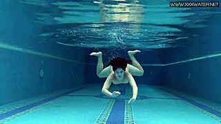 i'm a milf influencer uploadin videos all dayy