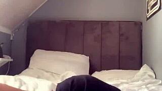 Bi Muslim delivers a steamy blowjob in close encounter