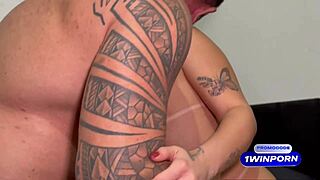 Does This Redhead Get Horny and Fuck with an Anal Plug?