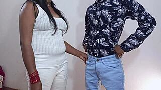 सौतेले बाप ने सौतेली बेटी को पोर्न देखते पकड़कर रफ चुदाई दी