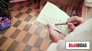 bored housewife with big tits