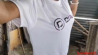 girlfriend experiences outdoor adventure in boyfriend's official video by localsex31