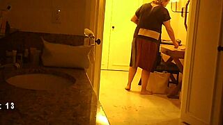 Hey, caught this mature milf on hidden cam!