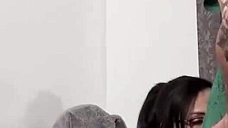 Milf and teen 18+ share boyfriend in threesome!