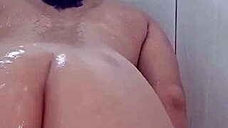 Hot Young Babe Shows Off Her Juicy Pink Wet Pussy And Huge Tits