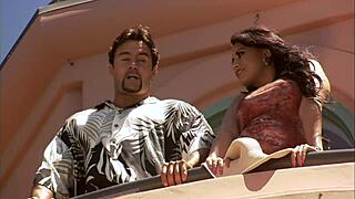 Big Titted Babe Calls Bodybuilder For Outdoor Fuck With Hard Rod