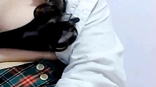 qué rico culo tiene esta alumna después de la escuela