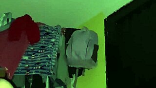 Latina cheats on husband for rough fucking.