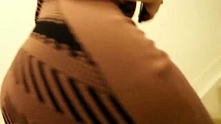 Sara Jay shakes in lingerie, horny cougar teasing