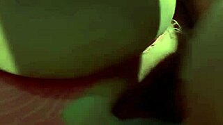 Fucking my boss's slut bareback while dating