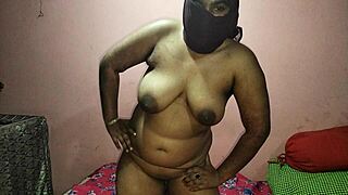 Dinnigata Rides Saymon's Big Cock With Her Ass