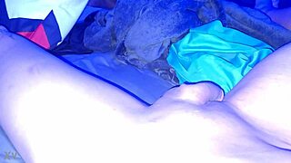 Blacklight Fetish Featuring Footjob With Toes And Feet