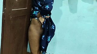 friend took advantage alone at home fucking in missionary and riding 😈