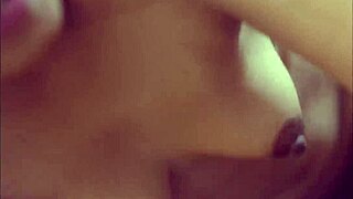 इंडियन हाउसवाइफ कॉलेज देवर को बड़ी लंड से रफली फक करती है