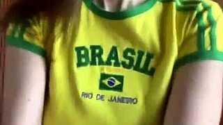 Hot stepmom removes her bra to reveal milky tits for a teasing show