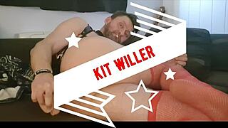 Let's have a quick anal session with monster cock on the sofa