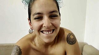 eating my friend's pussy until she cums