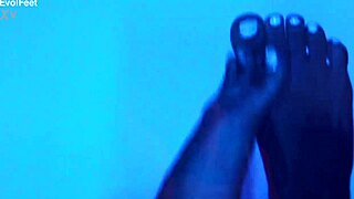 My Feet Love Attention