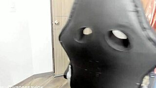 vanandjuani chaturbate show with huge boobs and masturbation