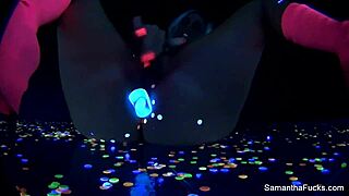 I can't stop touching myself, just like Samantha Saint solo!