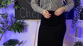 nylon club - sexy mature in SHEER BROWN PANTYHOSE