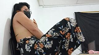 beautiful latina shakes fat ass naked in video