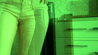 Female desperation leads to pee in jeans?