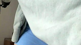 Aussie Milf Charlotte Star Reaches Orgasm With Wet Pussy In Gym Shorts!