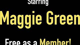 busty blonde maggie green sliding her favorite dildo into her wet pussy 😍