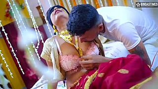 स्टेपसिस्टर ह्यूज लंड अपनी गैंड में लेती है!