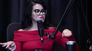 Começou fazendo fotos sensuais conversou no seu primeiro atendimento explicou sobre sg sempre foi safada e transou na rua - annie clementine watch on sheer red 😏