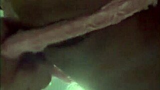 Mira que rica lenceria me regala un fan quieres ver que rico me masturbo