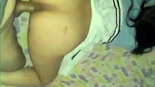 Linda Escort Recorded In Multiple Positions With Striptease And Flashing