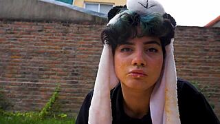 laras picnic - full vomit barf fetish movie