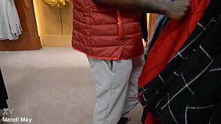 She sucks dick for Christmas presents outdoor