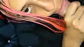 madrastra atrapada debajo del sofá el hijastro recibe un rapidito y caliente creampie casero real