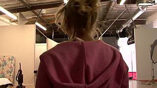 i'm a lesbian looking for another to dive into my pussy and tits