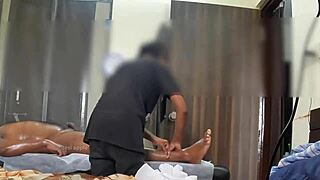 Hidden cam catches the masseuse giving a happy ending with her hands