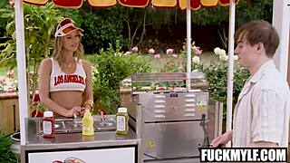 oh wow, horny hottie sucks and fucks in the woods!