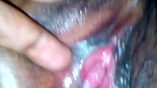 My wife was a virgin until i took her pussy