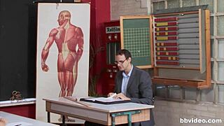 after my abi, i started sucking rich old cocks in hardcore fun