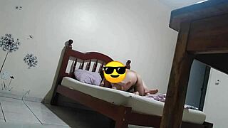 This hot jacare and blonde are getting it on, amateurs style 😍