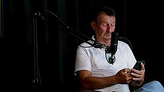 story about andressa urach not paying alimony, going to party, and her daughter's flaws