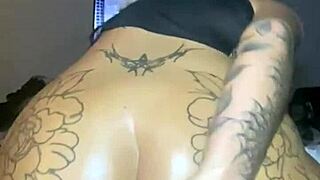 Scottish goth teen 18+ enjoys solo time