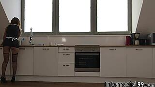 मैं चुद गई मेड BBC से झड़ गई