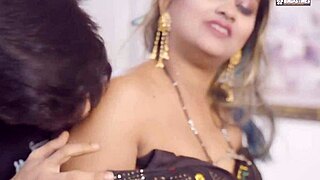 Bihari bhabhi fucks muscular brother-in-law.