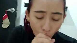 i let my stepsister in and gave her amazing oral until i came in her mouth