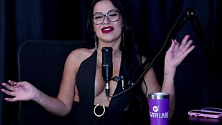 adora gets tips for anal sex from belinha baracho