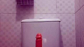 Big Ass Babe Fucks Dildo to Orgasm in Bathroom?