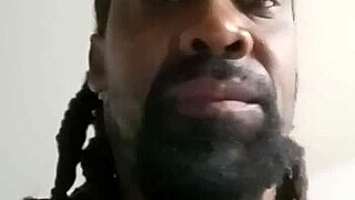 wake up with yo old-school patna cubby so luvily